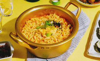 Les ramyeon - un aliment phare de la cuisine coréenne...